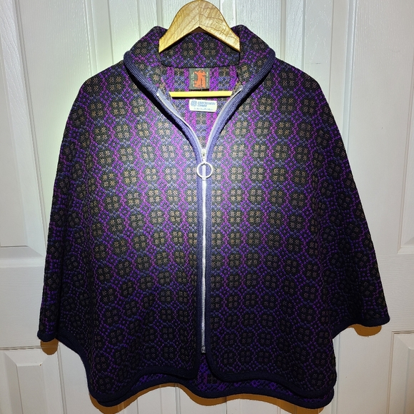 Welsh Cape 100% Wool Sz M-10 - Picture 8 of 8